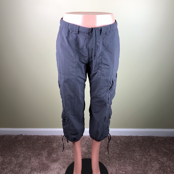 The North Face Pants - The North Face Gray Ankle Tie Cargo Capris Sz M